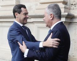 Moreno traiciona a Sevilla con los presupuestos del PSOE