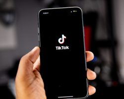 Qué tener en cuenta al comprar seguidores de TikTok
