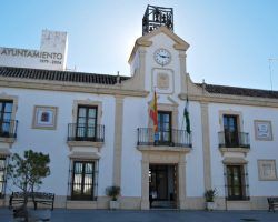 “La execrable gestión del PSOE al frente del Ayuntamiento de Burguillos ha condenado al municipio”Ricardo Sánchez: “Si en vez de Burguillos, un municipio de la provincia de Sevilla, se tratase de Cataluña ya habría salido Pedro Sánchez en su ayuda y rescate”
