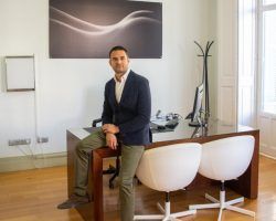 Dr. Samuel Ramón Rivera: todo sobre el cirujano plástico en Córdoba que proporciona excelentes resultados a los andaluces