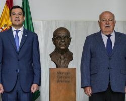 La figura de Don Manuel Clavero Arévalo