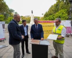 El Gobierno desmiente que se hayan desviado fondos de otros distritos para las obras de Plaza NuevaDe la Rosa: “Sorprende que el PSOE critique las obras de Plaza Nueva después de la chapuza que ellos hicieron"