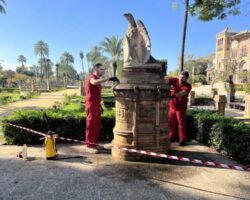 Nuevo servicio de conservación y limpieza de los parques históricos de SevillaUn presupuesto de 450.000 euros destinados a intervenciones integrales y constantes