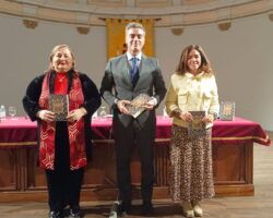 El Colegio de Aparejadores de Sevilla pone en valor la conservación y divulgación del patrimonio de la Exposición del 29  Presentado el libro número 51 de la Colección Azulejo  