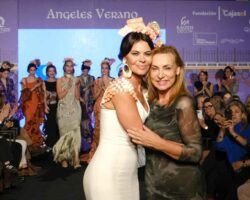 Éxito de la presentación de la nueva colección de Ángeles Verano con la entrega del galardón «Flamenca con Arte 2025» a María José SuárezGalería de imágenes de Marta Sánchez G-Villalón