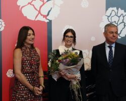 Inaugurada la 30ª edición de la Semana Internacional de la Moda FlamencaLa actriz sevillana Paz Vega, madrina de honor de SIMOF 2025