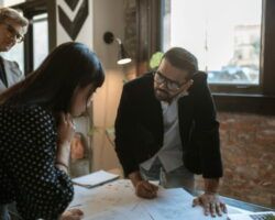 Claves para negociar contratos de servicios B2B de manera efectiva