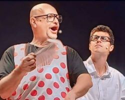 “Dos hombres solos, sin punto com ni ná”: La comedia más longeva de España regresa a Sevilla