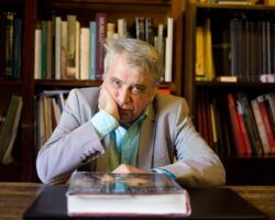 El profesor Valdivieso