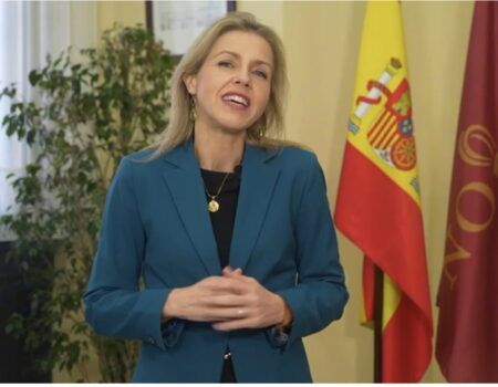 VOX acuerda con el gobierno del PP paralizar los centros sociales del Cerro y San Jerónimo
