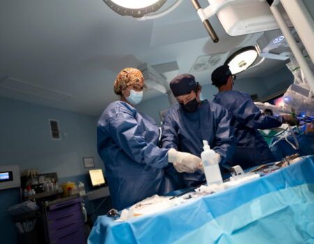 Especialistas de Vithas Sevilla aseguran la función eréctil en el 80% de los casos de cáncer de próstata