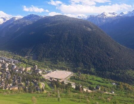 Los Pirineos: tan cerca, tan lejos (y II)