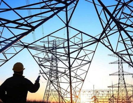 Precio de la luz hoy martes 4 de agosto de 2026 por horas: máximo de 208,46€ a las 21h