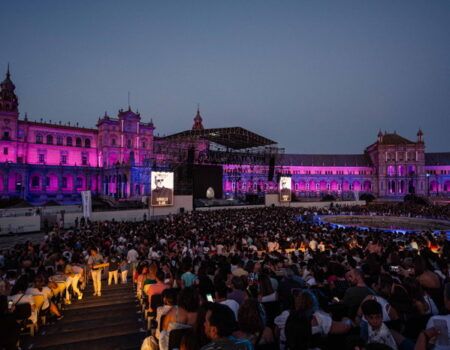 Icónica Fest asegura que protege la Plaza de España como entorno patrimonial BIC
