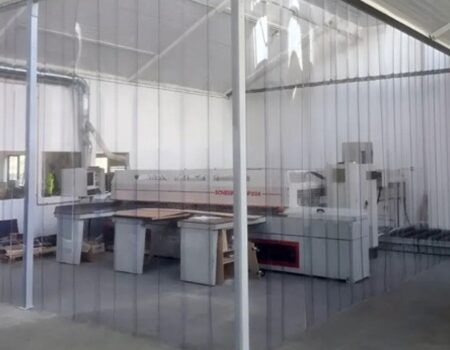 ¿Por qué elegir cortinas de lamas PVC en tu negocio industrial?