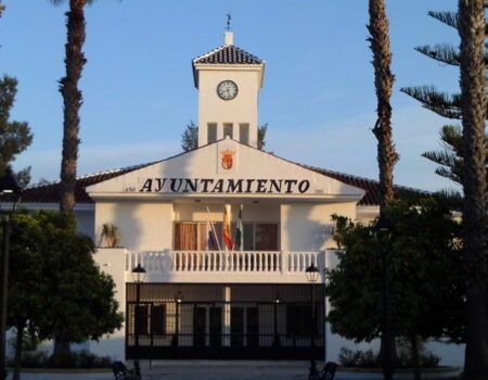 Imputadas trece personas por contratos irregulares en el Ayuntamiento de Espartinas entre los que se encuentran concejales y familiares del PSOEEl Partido Popular pide a la alcaldesa responsabilidad política, transparencia y colaboración con la justicia