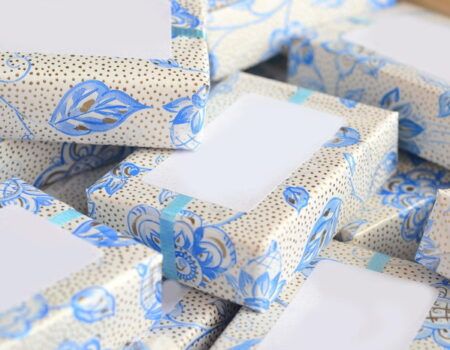 Cajas para envíos personalizadas, ¿por qué son una buena idea?
