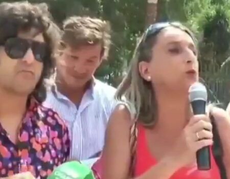 Vídeo viral. Morante de la Puebla en una manifestación antitaurina
