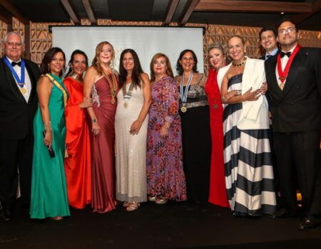 Rotary Club Sevilla Cartuja celebra la ceremonia de Cambio de CollarMarisa de Castro asume formalmente la Presidencia del club