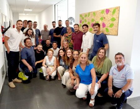 El Milagrito conmemora el Día Mundial de la Limpieza con un mural gigante de Eco-tips aportados por su plantillaJornada medioambiental en la que compartieron consejos de reciclaje, ahorro energético y limpieza natural