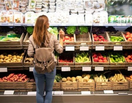 ¿Es más caro comer sano? Expertos en nutrición analizan la cesta de la compra