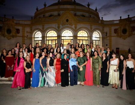 La Asociación de Empresarias Sevillanas celebra su X Aniversario con una gala en el Casino de la ExposiciónDurante el acto se presentó la campaña “De mayor quiero ser empresaria”, con 50 mupis distribuidos por Sevilla para visibilizar el liderazgo femenino