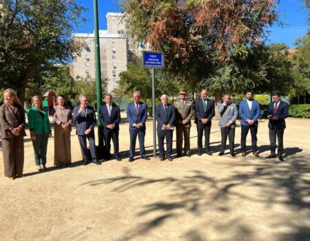 La mejor historia de Sevilla acaba de dar el nombre de unos jardines al compositor Abel Moreno