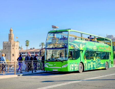 Zercana Consulting refuerza su liderazgo en la provincia de Sevilla con una nueva exclusiva de publicidad exteriorDesde el mes de noviembre comercializa en exclusiva los espacios publicitarios de los autobuses turísticos de Sevilla