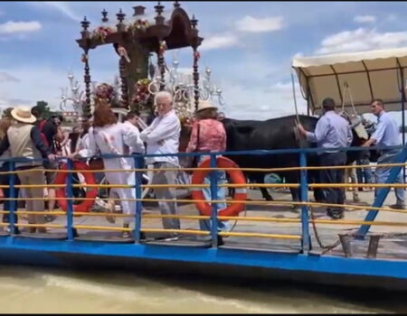 Las 27 Hermandades del Rocío afectadas por las «tarifas de la barca de Coria» plantan cara y activan la vía judicial