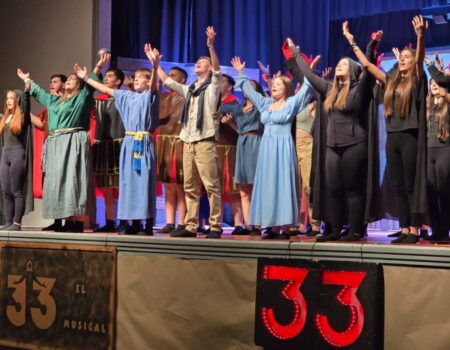 El Colegio Santa María de los Reyes presenta el musical “33” en Torreblanca