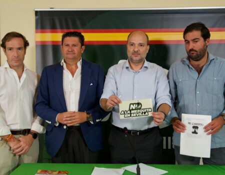Vox carga contra el gobierno municipal por la concesión de licencia para una mezquita: «Le pone alfombra roja»