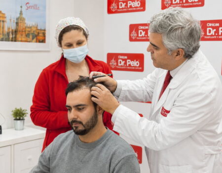 Injerto capilar en Sevilla: qué comprobar antes de elegir clínica
