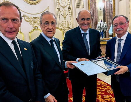 El teatrillo ceutí del Real de Madrid